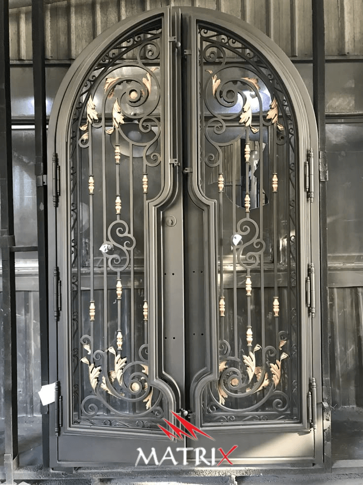 ابواب حديد داخلية فخمة