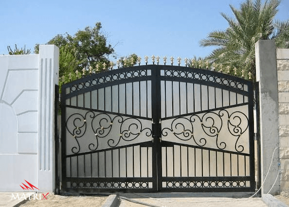 ابواب مخازن حديد